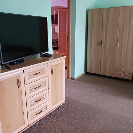 Jak W Domu Apartment Lubaczow Ngoại thất bức ảnh